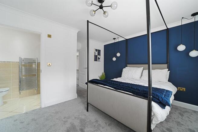 Master+Bedroom+