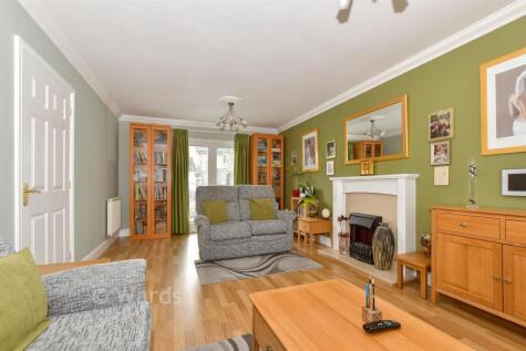 Caesar Avenue, Kingsnorth, Kent