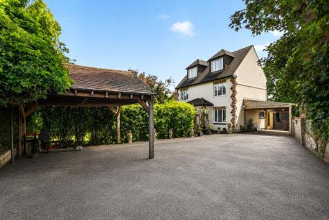 Glebe Road, Old Windsor, Windsor, Berkshire, SL4
