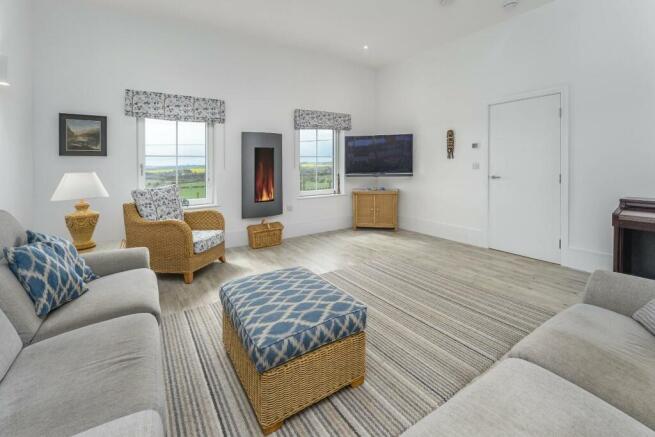 Lounge-2-PRINT.jpg