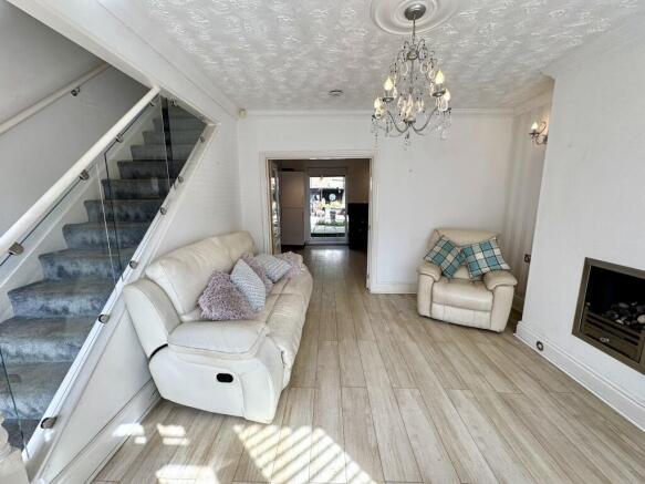 Mount Pleasant Road, Denton, Tameside photo 4