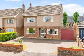 13, Hanbury Close, Ware SG12 7BZ