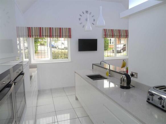 Kitchen/Dining Room