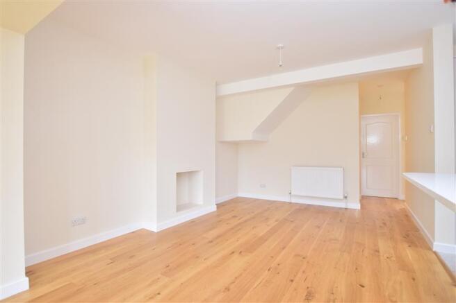 Kitchen/Dining Area