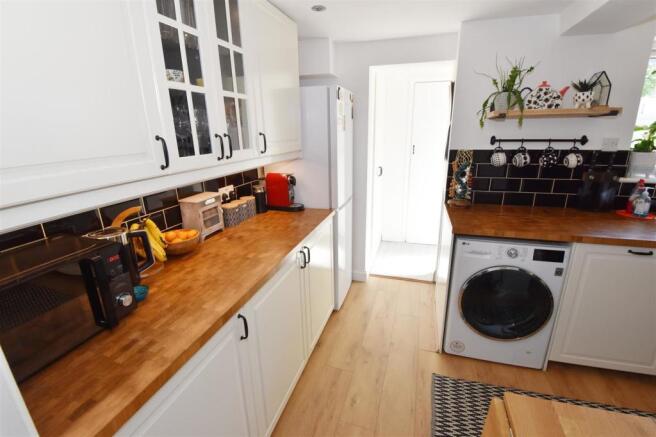 Kitchen addtional2.jpg