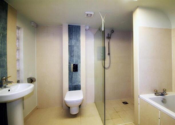 En- Suite Ground Flo