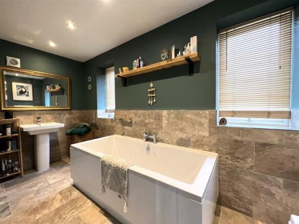En Suite.jpg