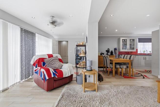 20 Bentinck Drive Clowne, Chesterfield 10.jpg