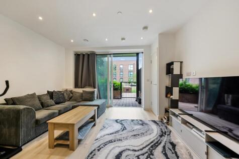 Luxton House, Barking, IG11