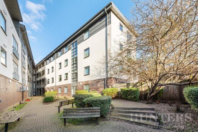 Flat 34, Eileen Lenton Court N15 4UR-9.jpg