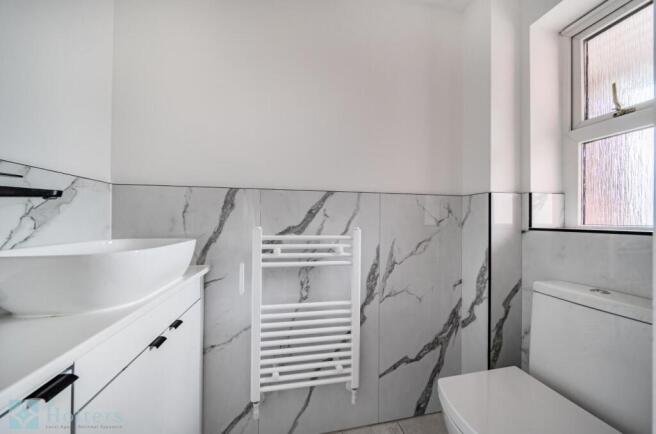 Downstairs WC.jpg