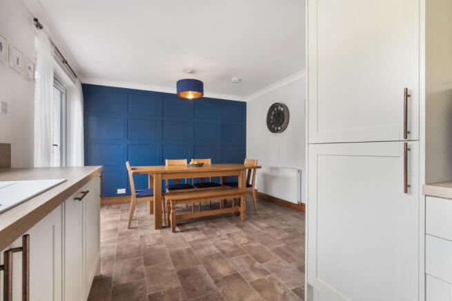 Kitchen / Dining