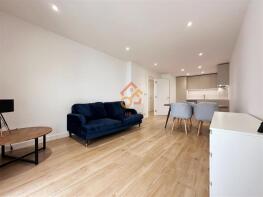 Flat 11, 3 Cornelia House, Caversham Road, Colindale, London NW9 4DU