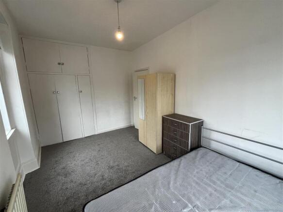 2 bed Terraced for sale Image 10