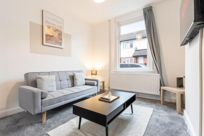 2 bed Terraced for sale Image 6
