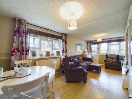 Arnhem Drive, New Addington