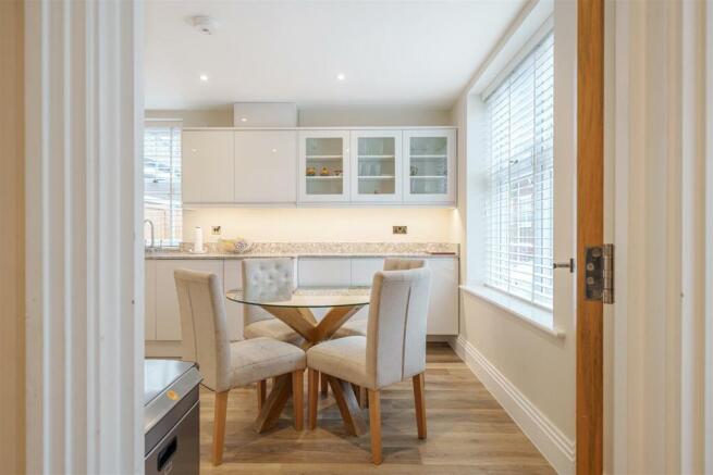 Kitchen/Breakfast Room