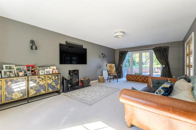 Maple House, Bramley, RG26 photo 4