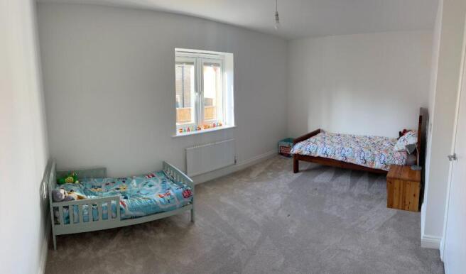 3 bed Semi-Detached to rent Image 12