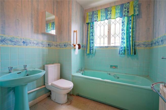 2 bed Apartment for sale Image 8