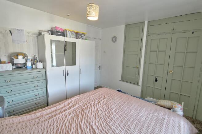 Bedroom 1B