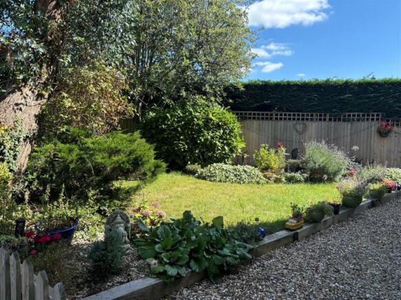 Garden 1.jpg