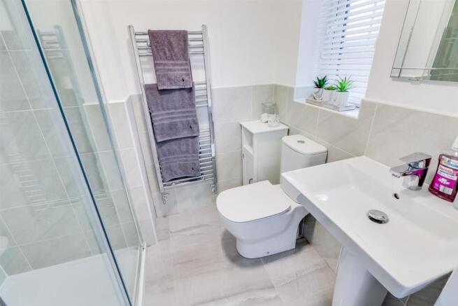 EN SUITE/W.C.