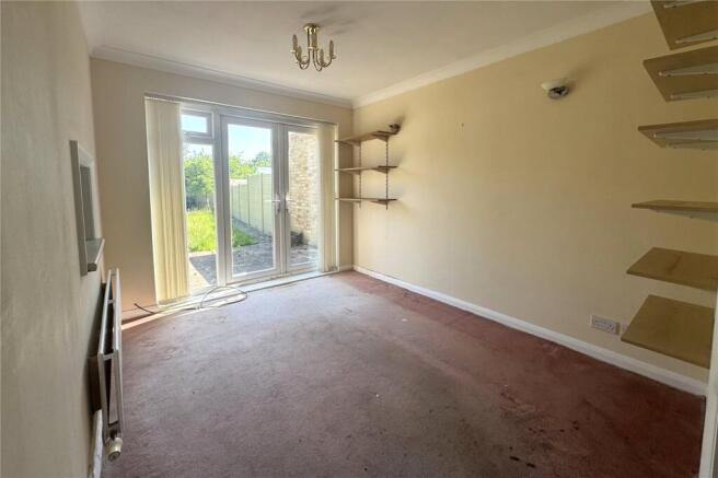 Stubbs Moor Road, Farnborough, GU14 photo 4