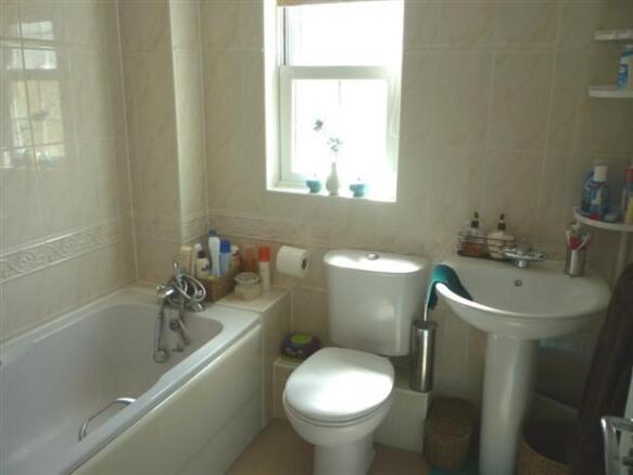 Photo 10