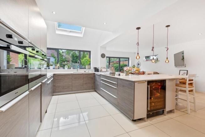 Kitchen/Breakfast