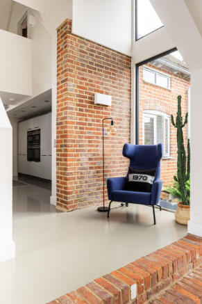 216096 - TMH_THE_BARN_CANTERBURY_PORTRAIT-EDIT-...