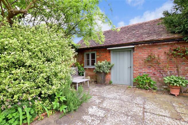 Workshop/Outbuildings