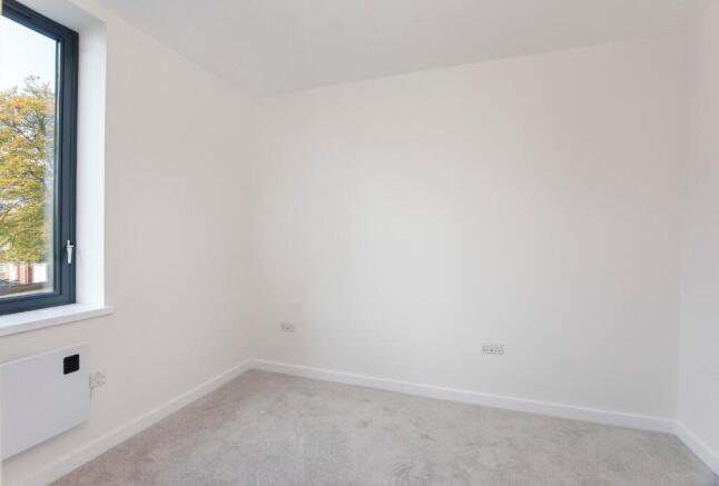 1 bed Apartment to rent Image 4