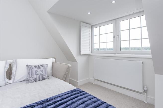 3, 25 Westview Road Low Res - 0017 -_IMM6523 -.jpg