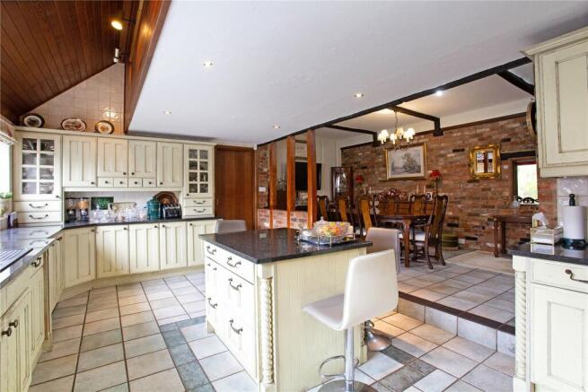 Kitchen/Breakfast