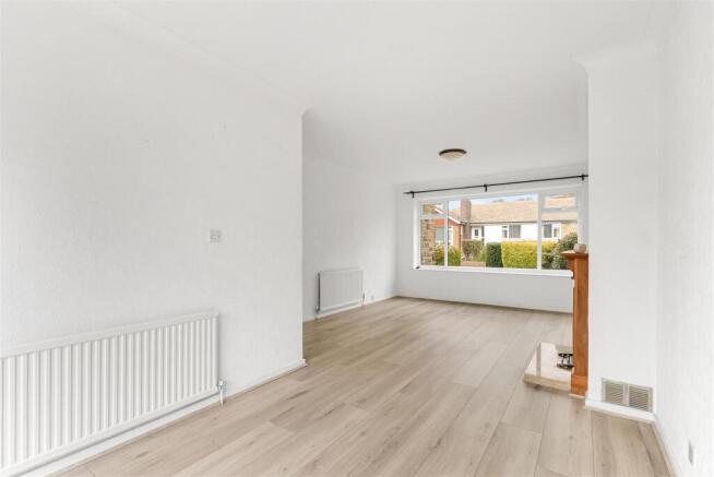 3 bed Semi-Detached for sale Image 7