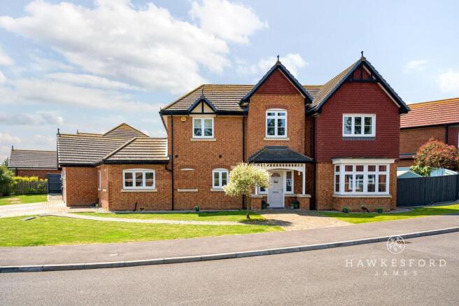 Kingsborough Drive, Eastchurch - Front