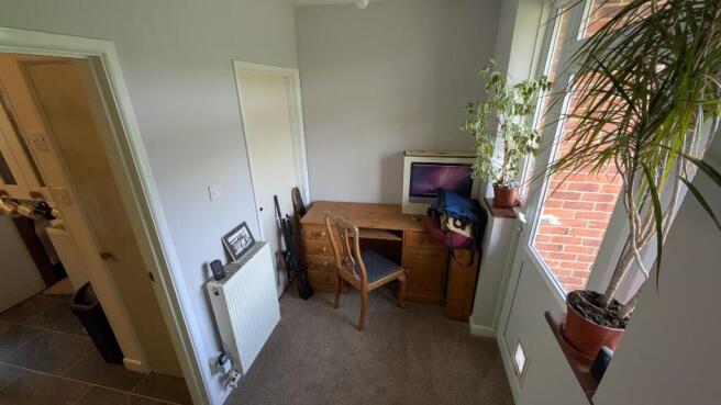 Photo 8