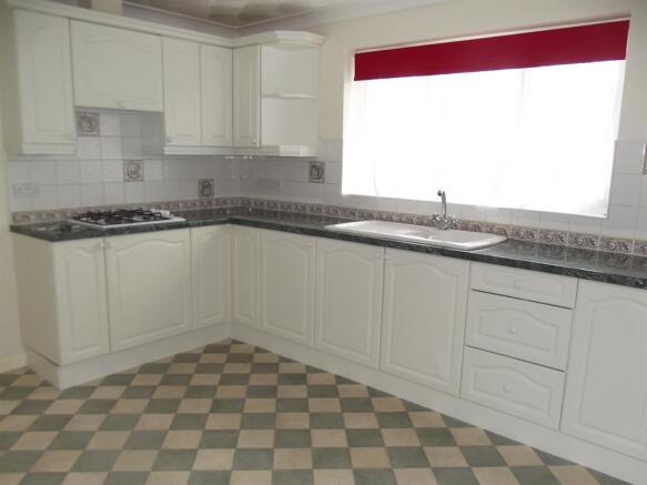 KITCHEN 2