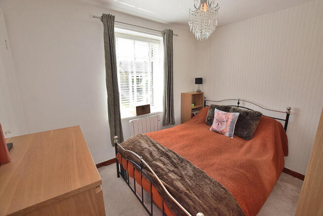 2 bed Semi-Detached for sale Image 10