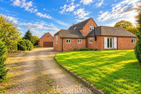 Packington Nook Lane, Ashby-De-La-Zouch
