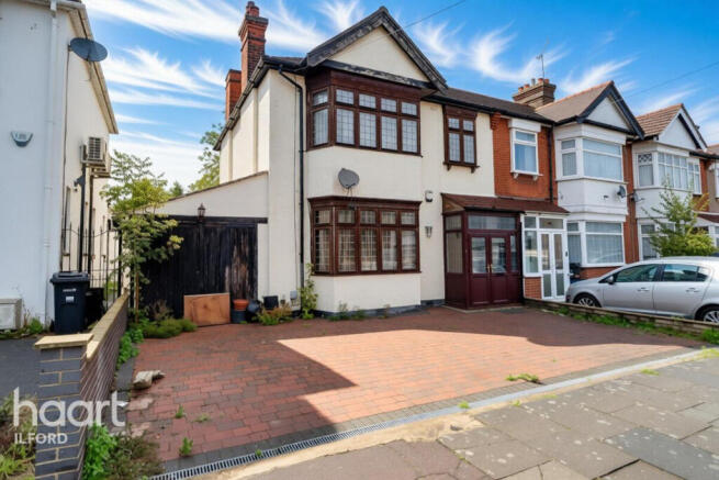 St Andrews Road, Ilford photo 3