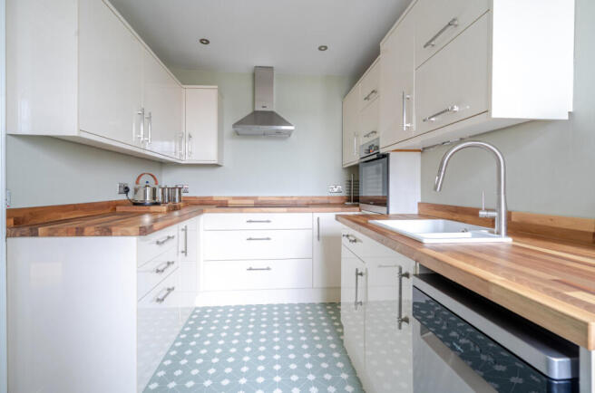 1375777-14-694a8d...