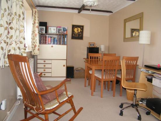 15' Dining Room