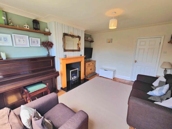 2 bed Terraced for sale Image 5