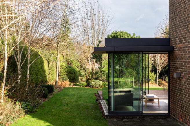 Glass House (39).jpg