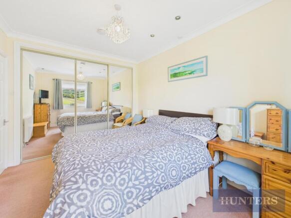 2 bed Detached Bungalow for sale Image 10