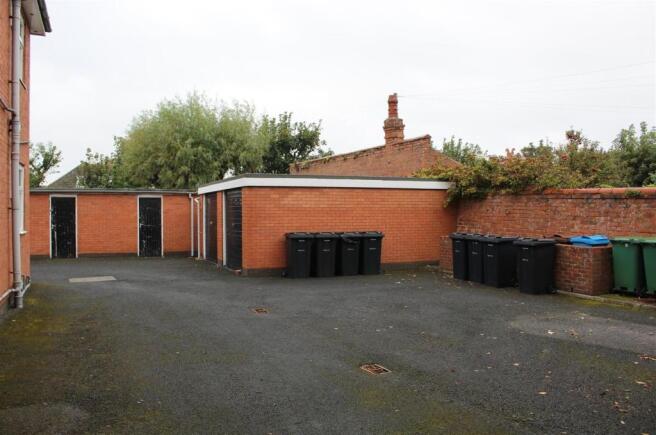 Parking & Garages