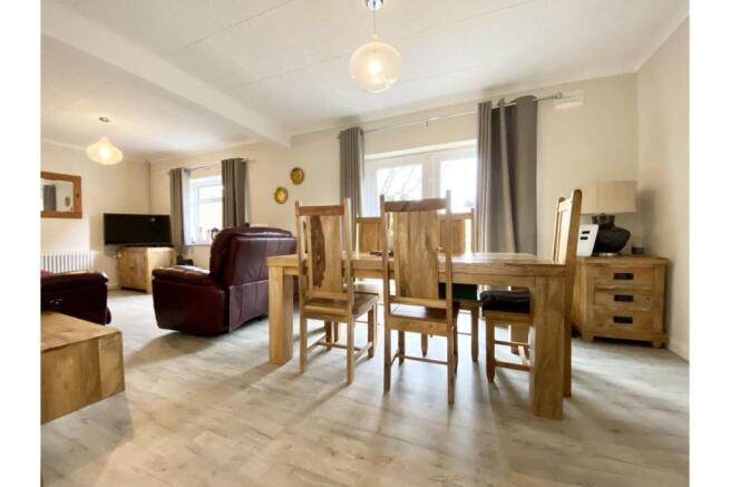 Living / Dining Room