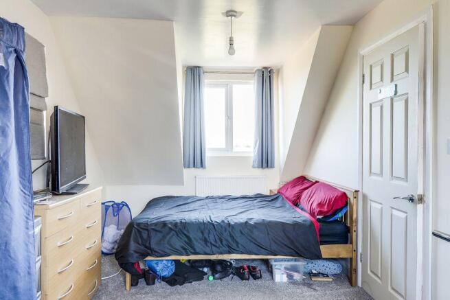Bedroom 2 (Double)